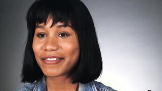 Ebony MILF babe Jenna Foxx shows us how women orgasm